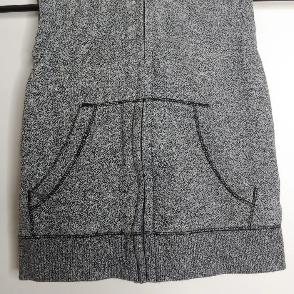 H&M kids sleeveless